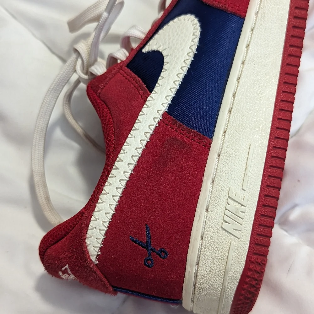 Nike Air force 1 royal blue and red boys Sz: 3y - Picture 7 of 7